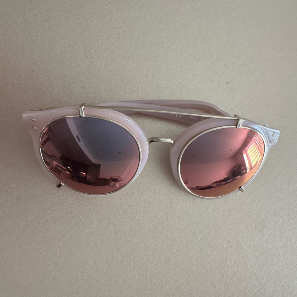Henri Bendel Pink Reflective Sunglasses - Picture 2 of 5